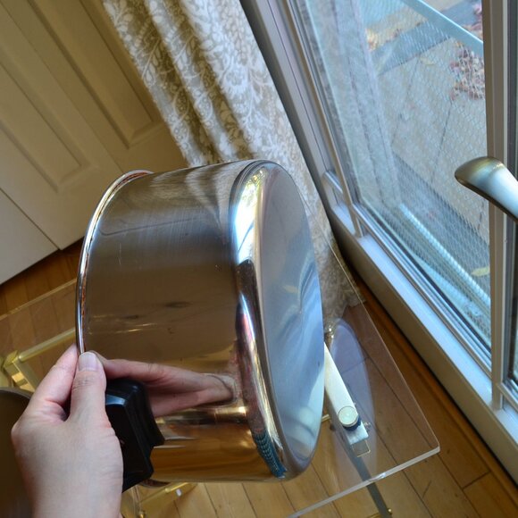 Revere Ware 6 Qt Stainless Steel Pot with Lid - Picture 7 of 9